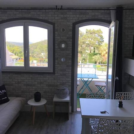 Les Issambres Superbe Studio Avec Terrasse Roquebrune-sur Argens Εξωτερικό φωτογραφία