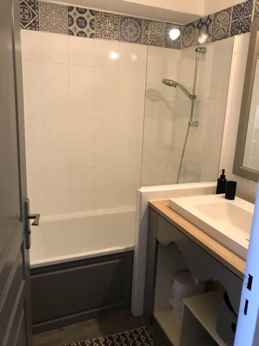 Les Issambres Superbe Studio Avec Terrasse Roquebrune-sur Argens Εξωτερικό φωτογραφία